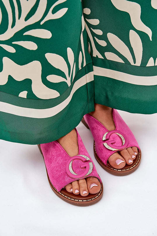  Sandalai model 210138 Step in style 