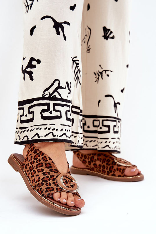  Sandalai model 210140 Step in style 