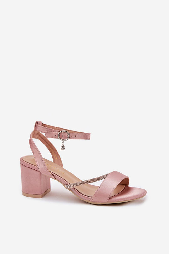  Sandalai su kulnu model 213010 Step in style 